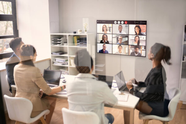 How Video Conferencing and Collaboration Tools Power Hybrid Work